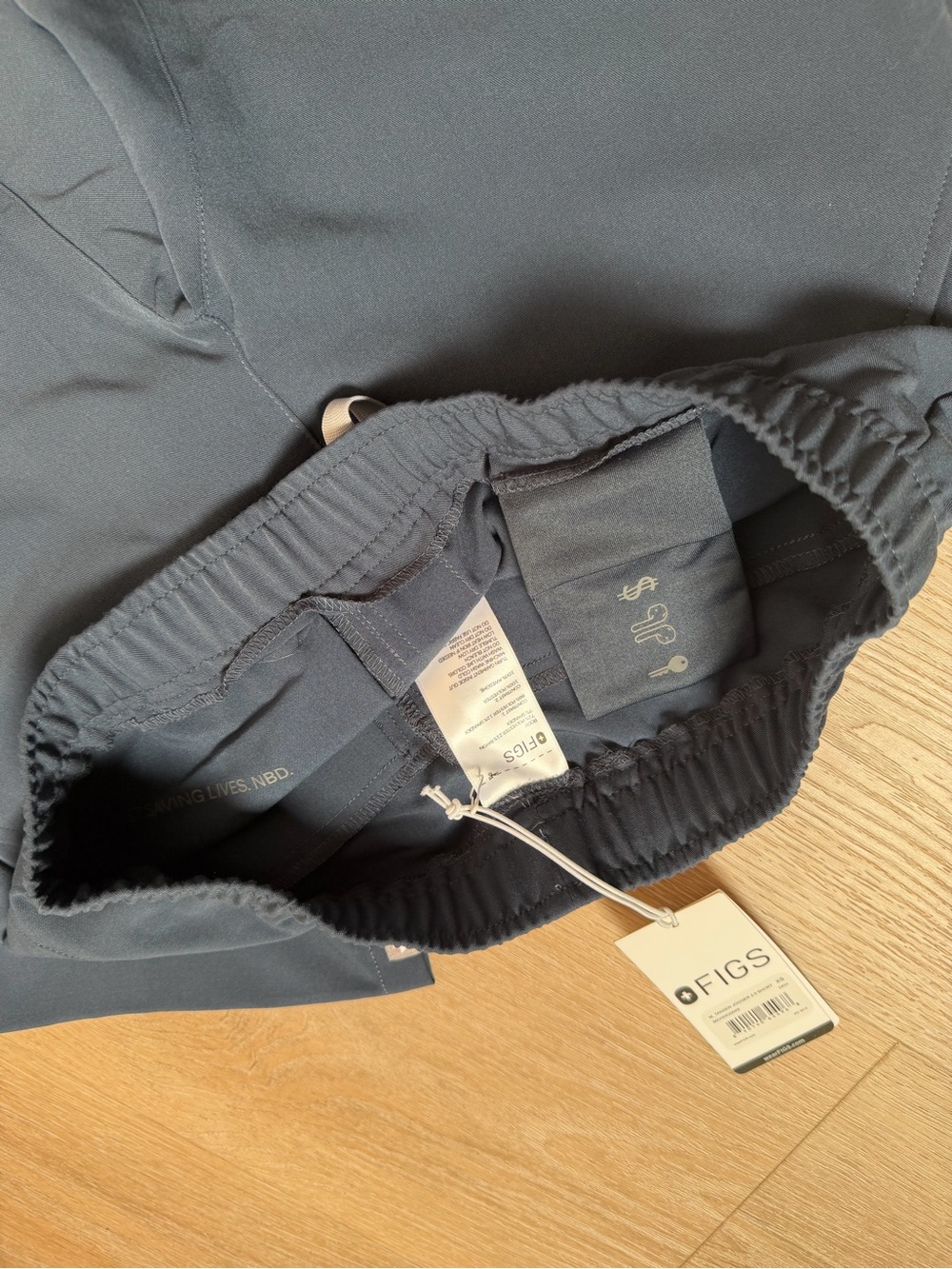 Figs Mens set Scrubs - Picture 6 of 6